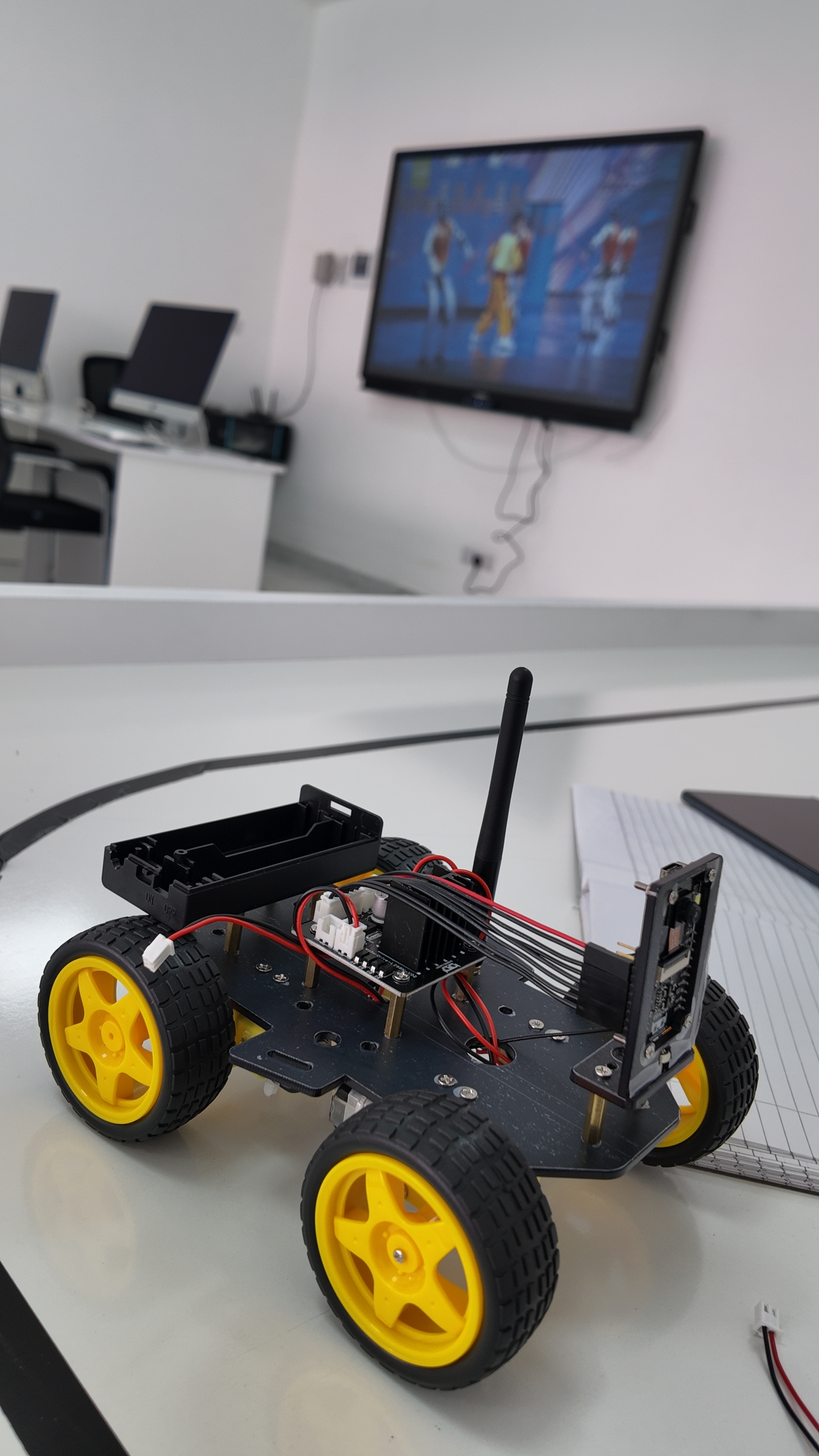 Robot car built by I-Code students